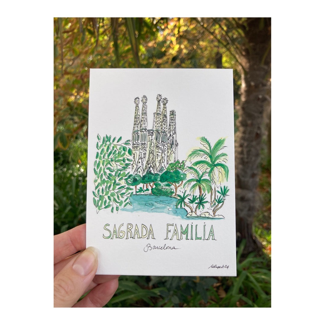 Pack of 10 Postcards of Sagrada Familia