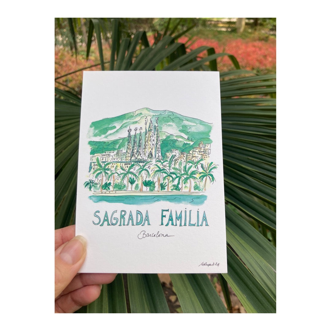Pack of 10 Postcards of Sagrada Familia